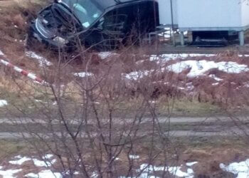 Zablokowana ul. Wójtostwo i Zapowiednik – zderzenie na przejeździe kolejowym.