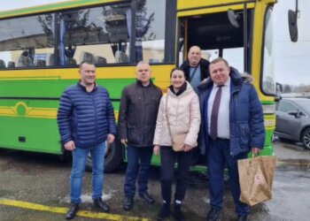 Autobus dla Ukrainy przekazał PKS w Łukowie.
