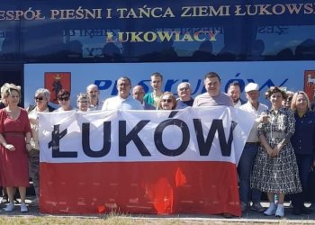 Łuków w drodze na Wielki Marsz w Warszawie.