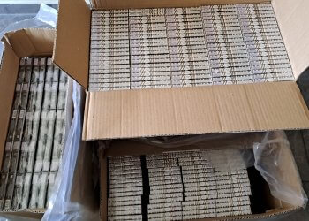 2000 paczek nielegalnych papierosów – niefortunna kontrola drogowa.