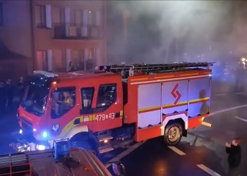 Nowy wóz ratowniczo-gaśniczy powitali strażacy i mieszkańcy Stoczka Łukowskiego