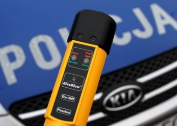 Zdecydowanie za szybko i z promilami…