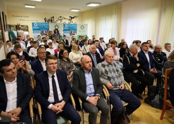 Przekazanie świątecznych paczek dla Polaków zza wschodniej granicy w ramach 23 Akcji Pomocy Rodakom na Wschodzie.