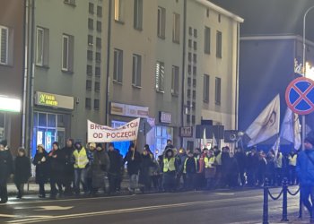 Ulicami Łukowa przeszedł Marsz Życia.