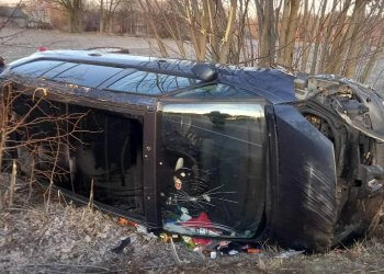 Zdarzenie drogowe w miejscowości Nowa Wróblina.