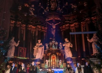 Łukowski Koncert Kolędowy w wykonaniu wokalistów Fabryki Piosenki.