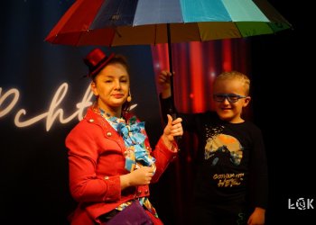 Niedziela z teatrem w ŁOK: „O pchle, co manier nie miała”