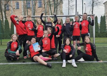 Sukces Piłkarek ZS nr 2 Łuków – Mistrzynie Powiatu.