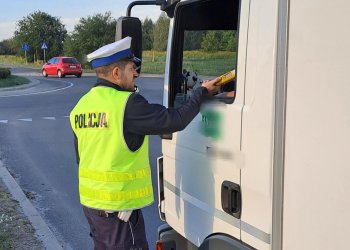 Trzeźwy poranek na drogach powiatu.