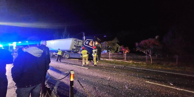 Zablokowana ul. Międzyrzecka na której doszło do zdarzenia.