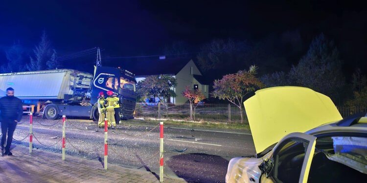 Zablokowana ul. Międzyrzecka na której doszło do zdarzenia.