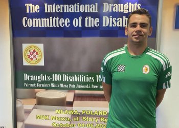 Piotr Kisiel walczy o sukces na Mistrzostwach Świata w warcabach 100-polowych