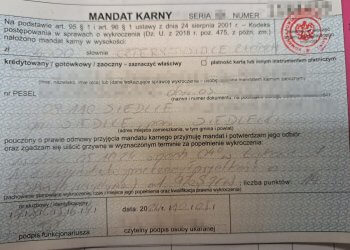 Recydywa na drogach. 22-latek stracił prawo jazdy za znaczne przekroczenie prędkości.