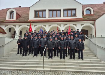 Strażacy z gm. Adamów wspominają zmarłych druhów.