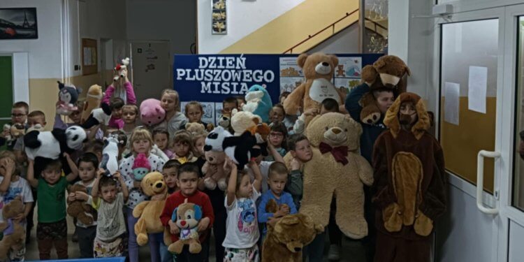 Dzień Pluszowego Misia w Oszczepalinie.