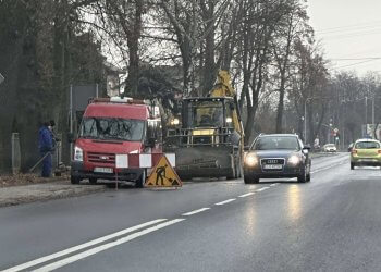 Awaria sieci wodociągowej w Łukowie – woda wraca do kranów.