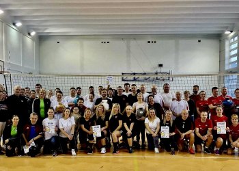 Charytatywny Mikołajkowy Turniej Piłki Siatkowej