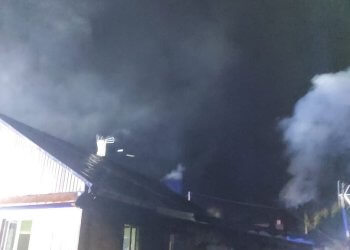 Pożar kotłowni w domu jednorodzinnym w Kopinie – strażacy w akcji