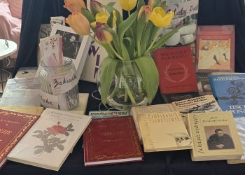 Poezja i wiosna w rytmie kreatywności – wyjątkowy dzień w bibliotece Alej