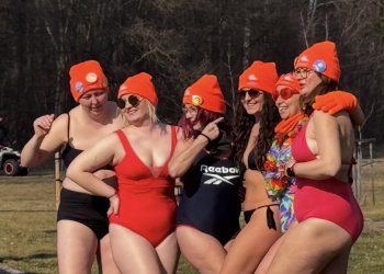 Łukowski Zlot Morsów. Gorąca atmosfera nad Zalewem Zimna Woda