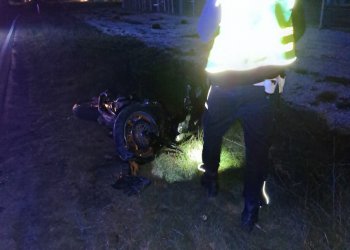 Nastolatka potrącona przez motocyklistę w Gołaszynie. Interweniował śmigłowiec LPR .fot. KPP Łuków