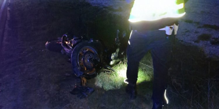 Nastolatka potrącona przez motocyklistę w Gołaszynie. Interweniował śmigłowiec LPR .fot. KPP Łuków