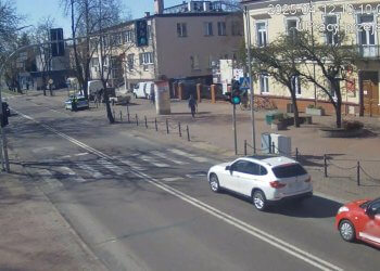 Z promilami za kierownicą. Zachowanie kobiety nagrała kamera. fot. Policja Łuków