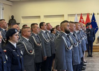 Powiatowe Obchody Święta Policji w Łukowie. Awanse, odznaczenia i podziękowania dla funkcjonariuszy. Fot. Łuków24.info