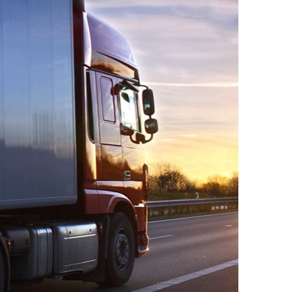 Ulga ZUS i PIT w firmach transportowych, obniż koszty zatrudnienia kierowców.