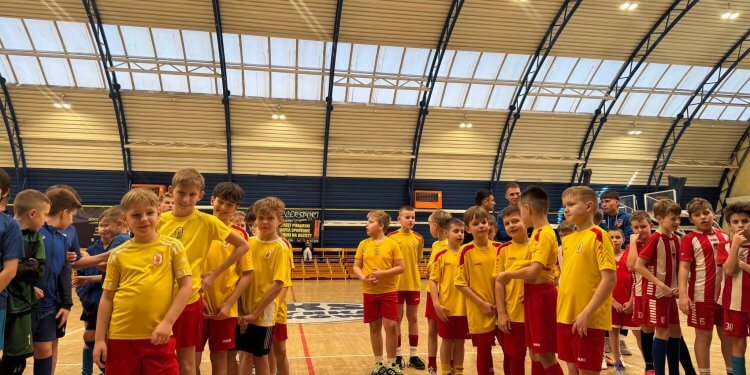 Orlęta Winter Cup w Łukowie. Sportowa rywalizacja połączona z pomocą i solidarnością