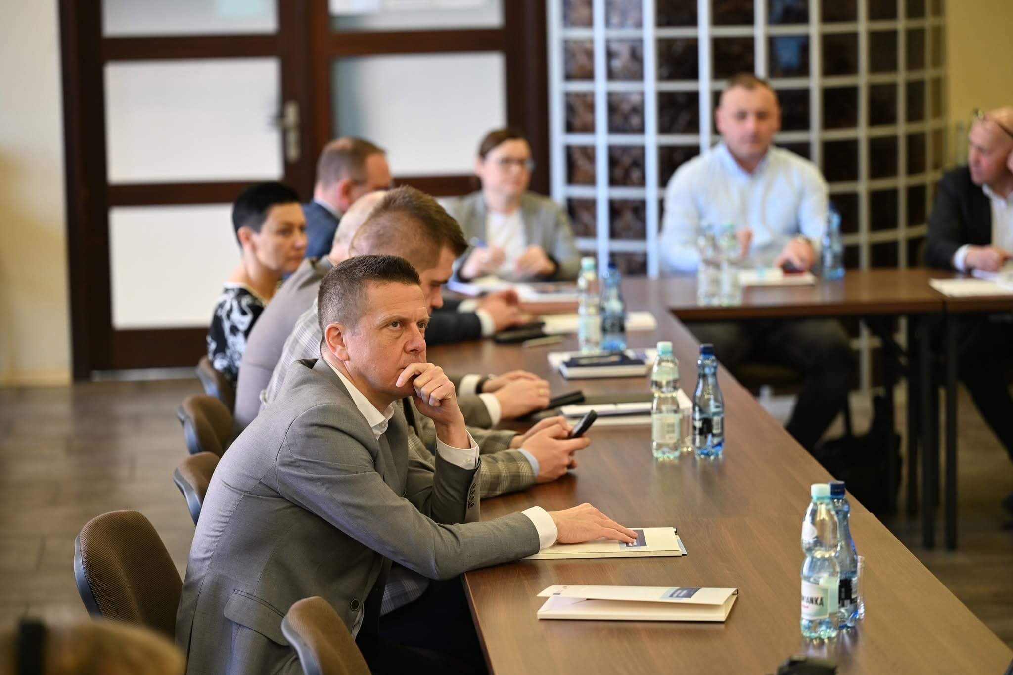 Spotkanie o funduszach europejskich dla samorządów w Starostwie Powiatowym w Łukowie