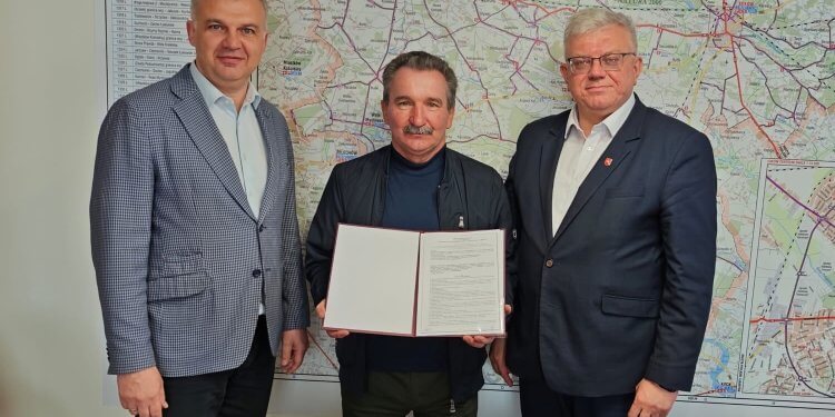 Przebudowa drogi Lipniak – Zastawie. Podpisano umowę na inwestycję