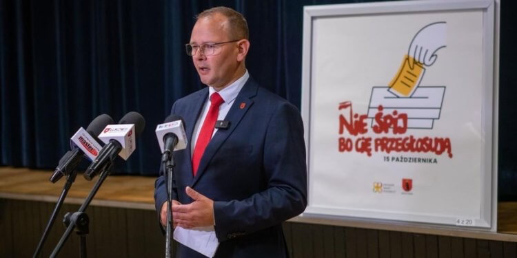 Radni podjęli decyzję. Pensja burmistrza Łukowa wzrośnie