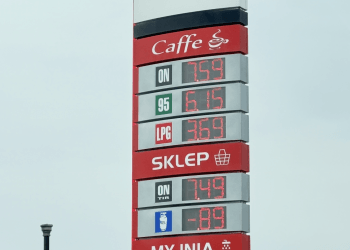 Zmiana cen na stacjach paliw. Sprawdziliśmy stacje w regionie, wszedzie ceny zostały obniżone.
