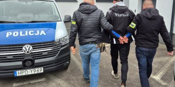 Kryminalni z Policja Łukowska zatrzymali poszukiwanego listem gończym 43-latka